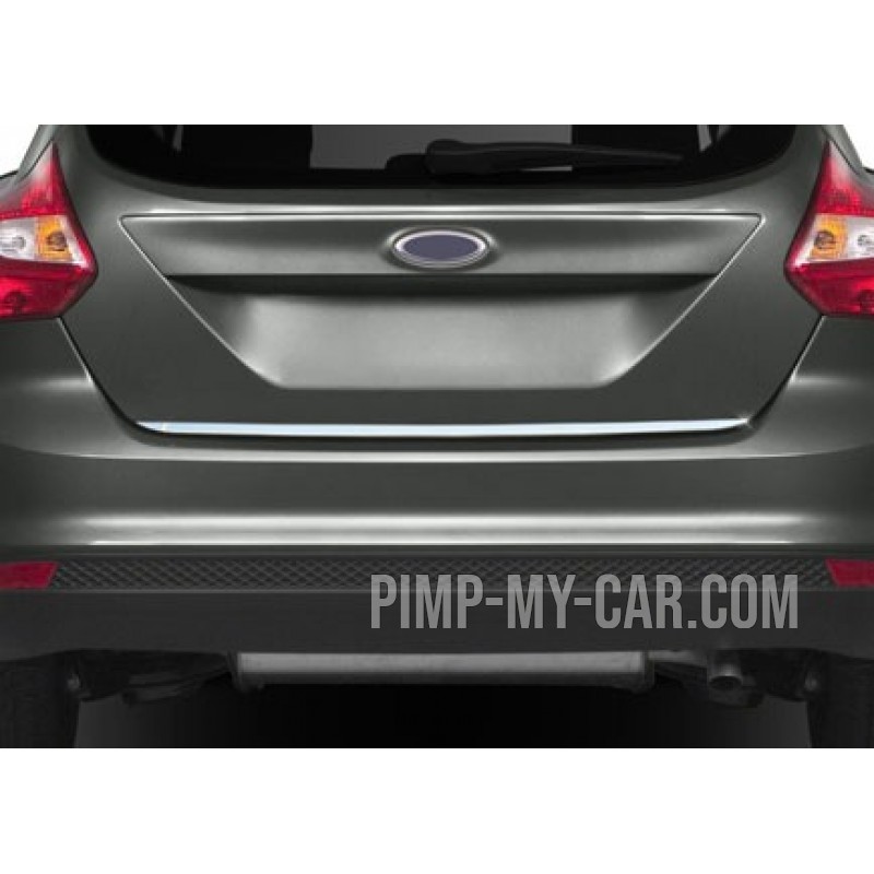 Baguette moulure chrome coffre Ford FOCUS III
