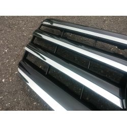 Calandre pour Mercedes Classe E W211 2007-2009 - Noire Chrome